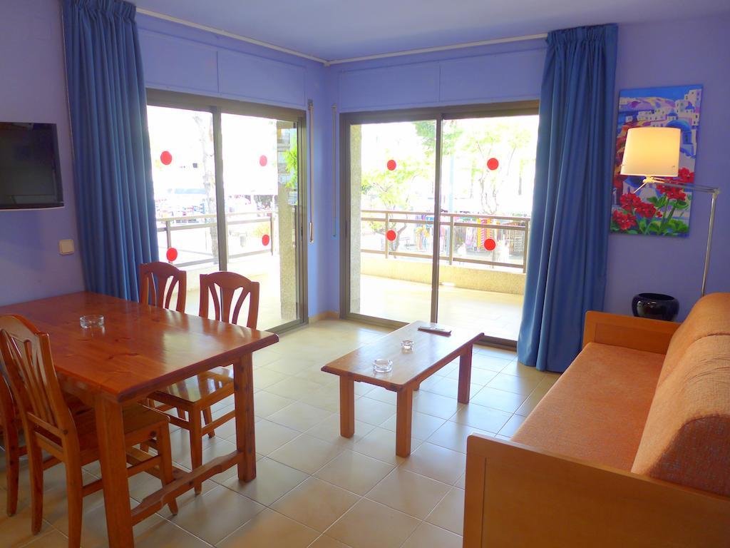 Rentalmar Diplomatic Park Salou Chambre photo