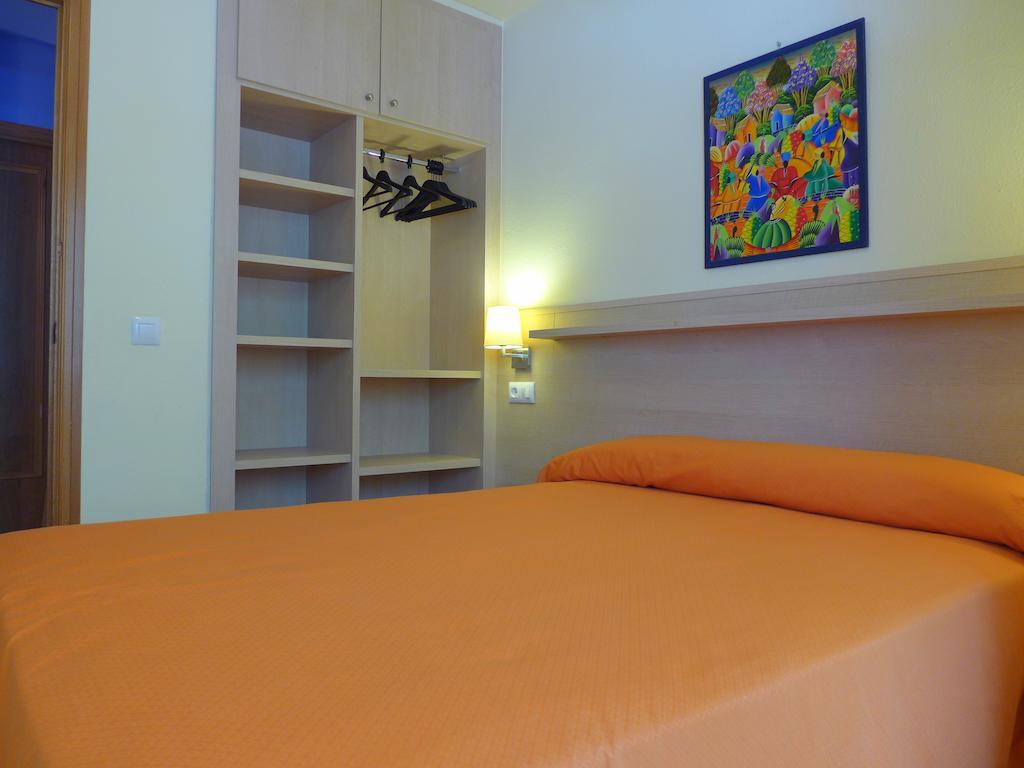 Rentalmar Diplomatic Park Salou Chambre photo